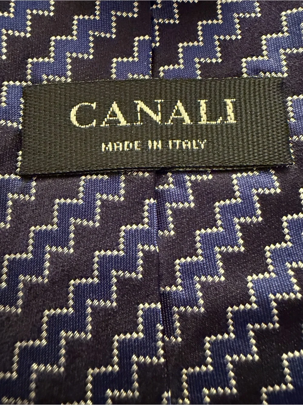 Canali Classic Navy Zigzag Men's Tie - 3.75”